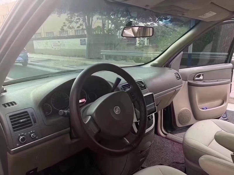 北京15年别克GL81