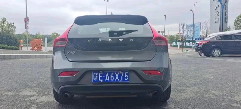 宜春13年沃尔沃V406