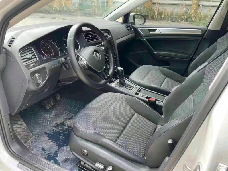 北京20年大众高尔夫6