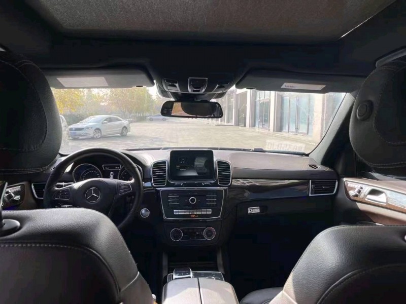 枣庄17年奔驰GLS9