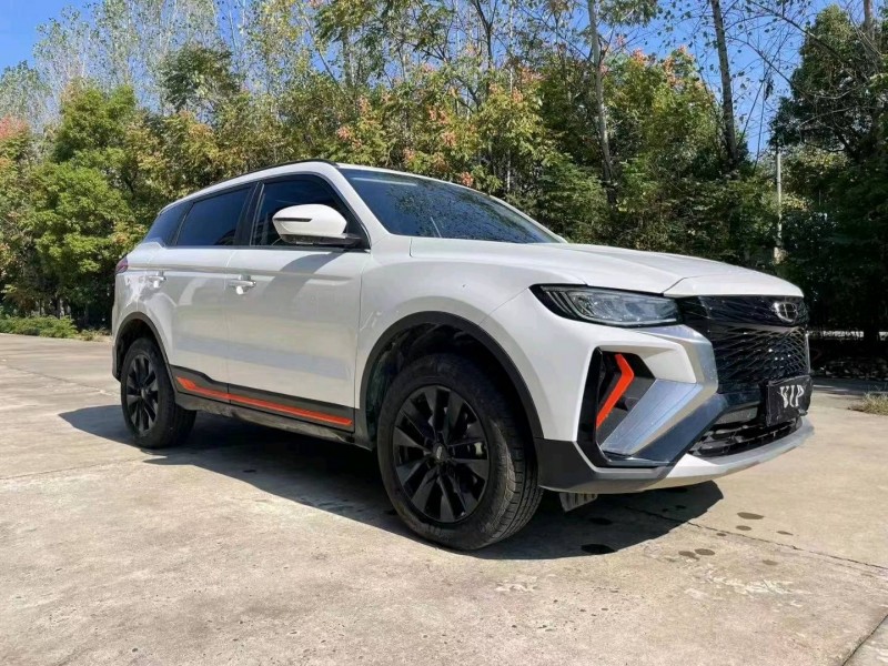 北京22年吉利博越3