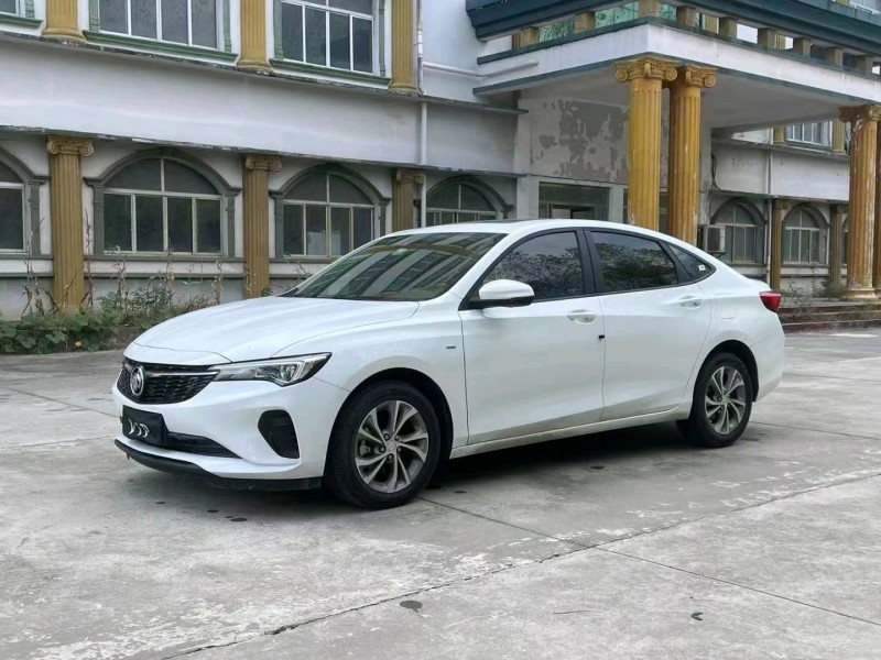 北京22年别克威朗2