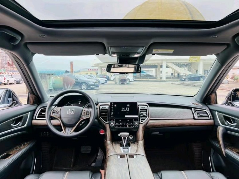 东莞21年本田URV4