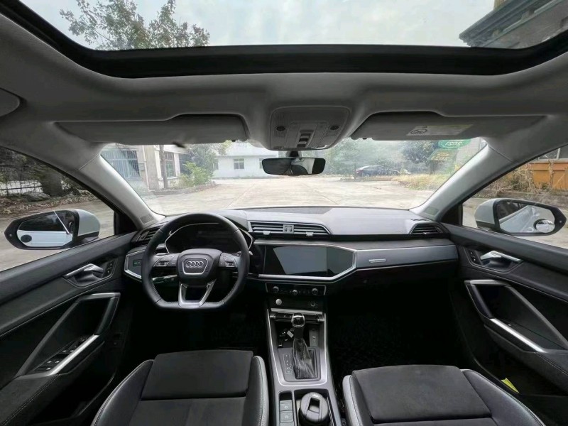 北京19年奥迪Q36