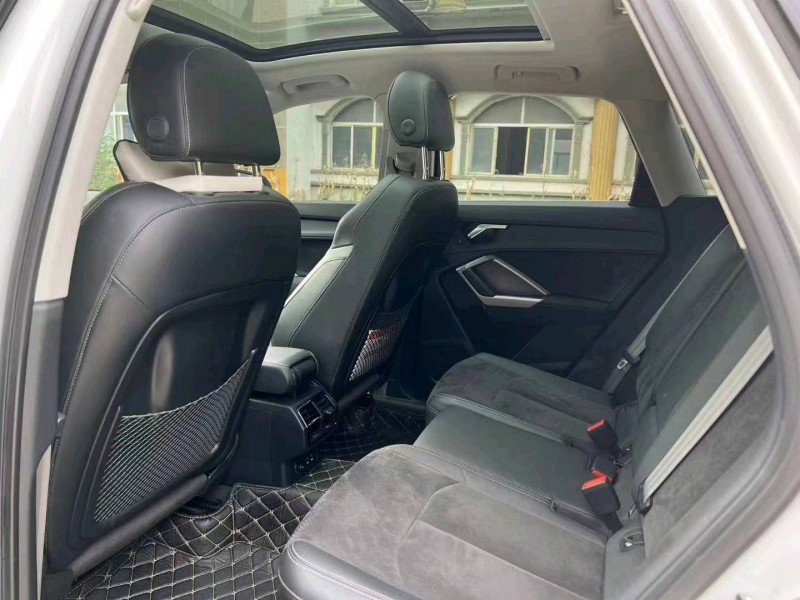 北京19年奥迪Q37