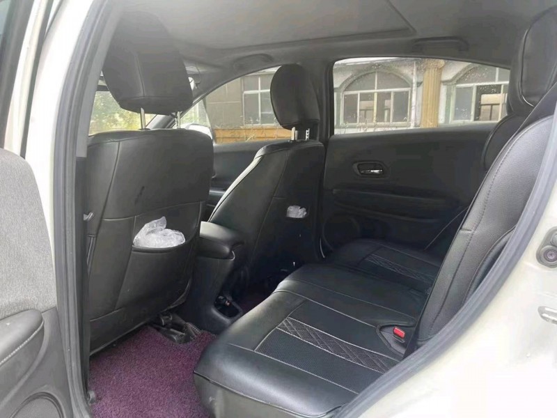 北京21年本田XRV8