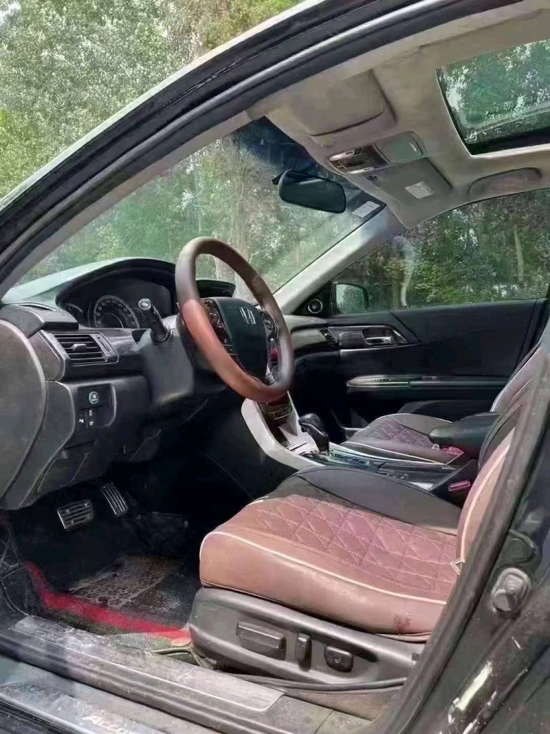 北京13年本田雅阁5