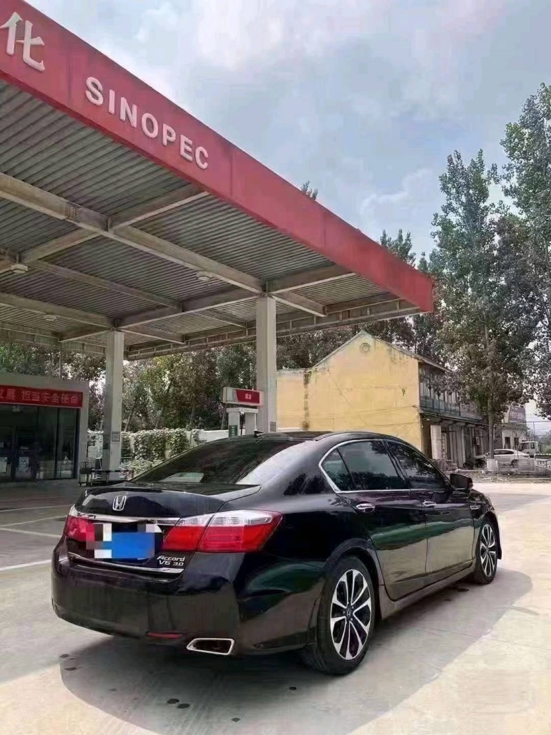 北京13年本田雅阁8