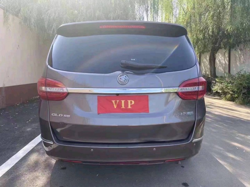 青岛18年别克GL89