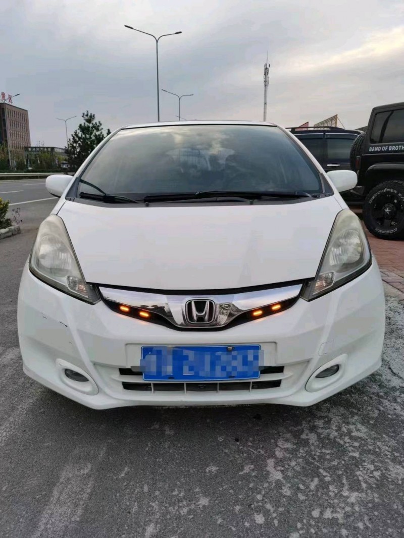 临沂12年本田飞度1