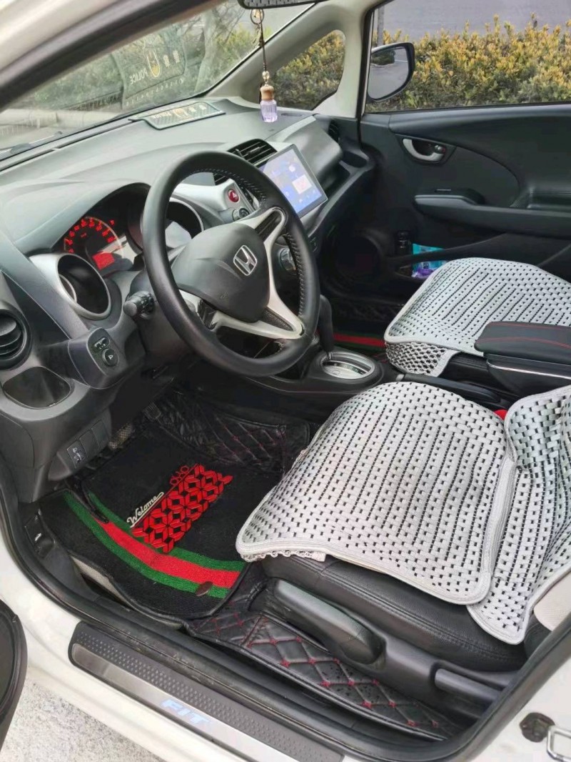 临沂12年本田飞度4