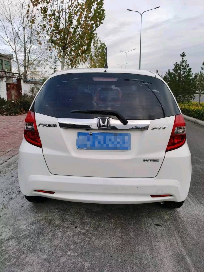 临沂12年本田飞度9