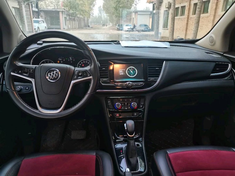 保定16年别克昂科拉7