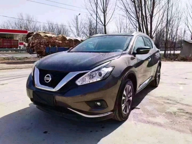 北京17年日产楼兰2