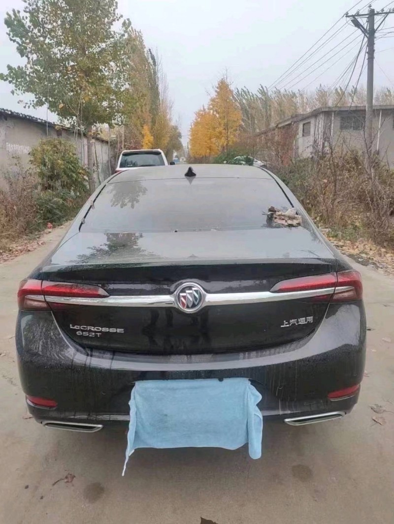 临沂21年别克君越9