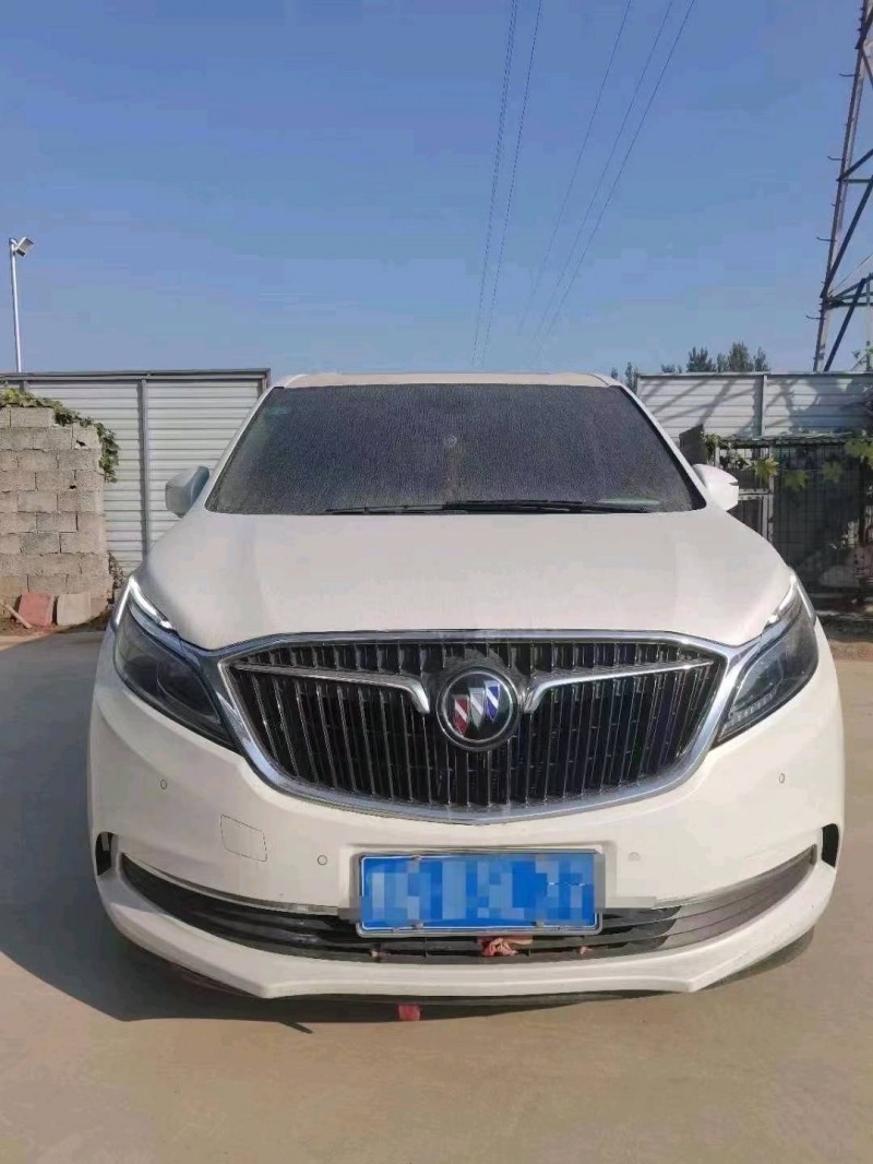 临沂18年别克GL81