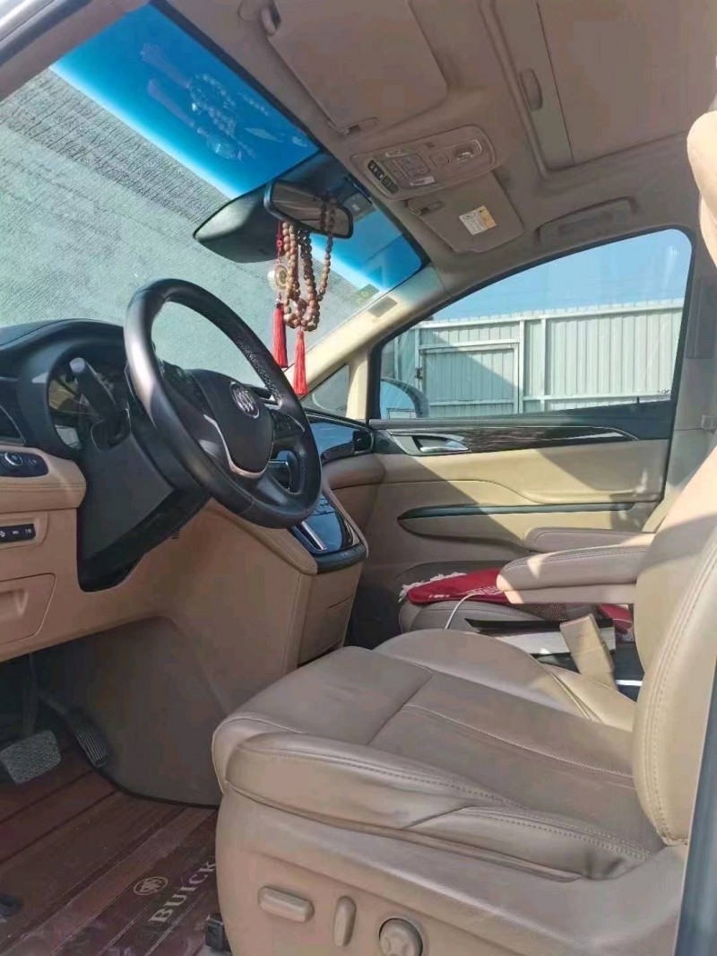 临沂18年别克GL85