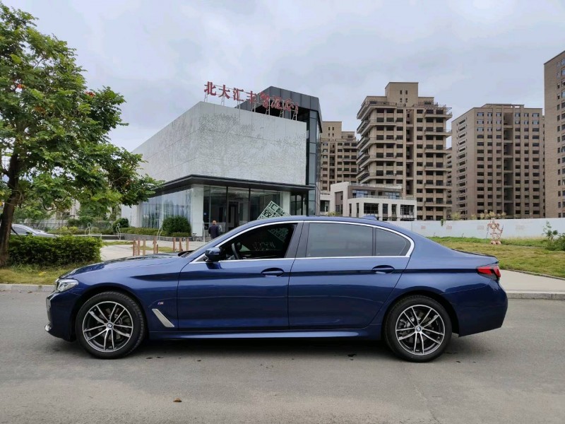 广州22年宝马5系7