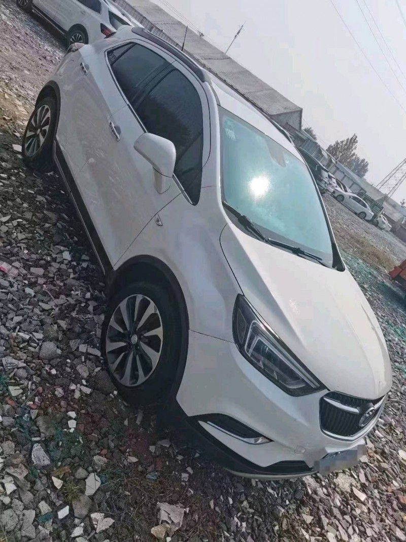 临沂16年别克昂科拉2