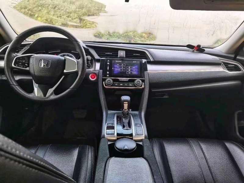 临沂19年本田思域5