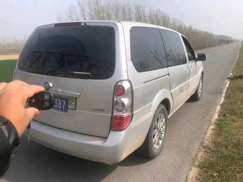 枣庄14年别克GL82