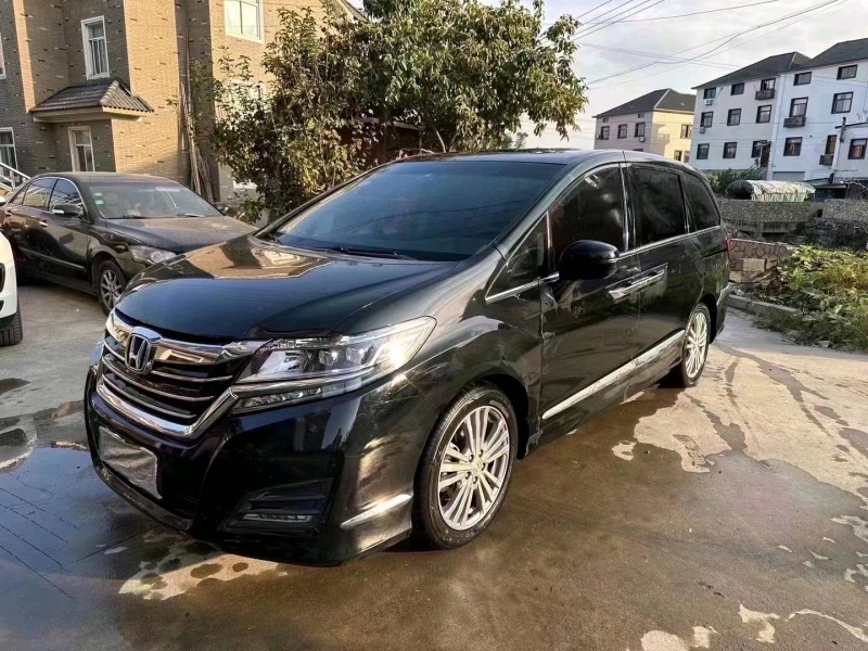 苏州17年本田艾力绅9