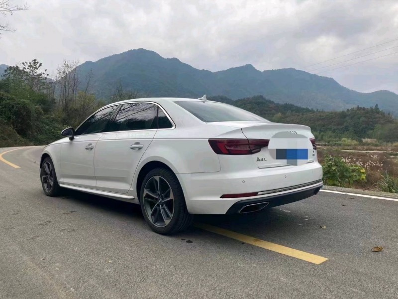 邯郸19年奥迪A4L7