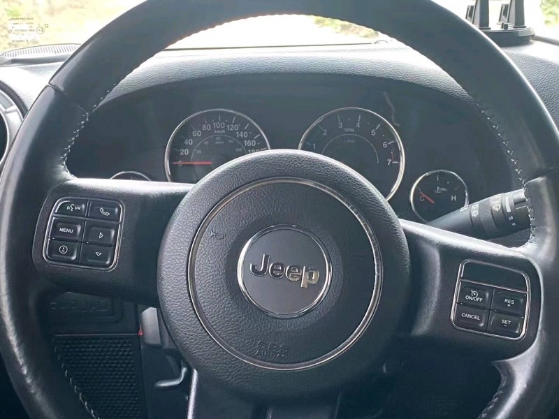 枣庄15年Jeep牧马人2