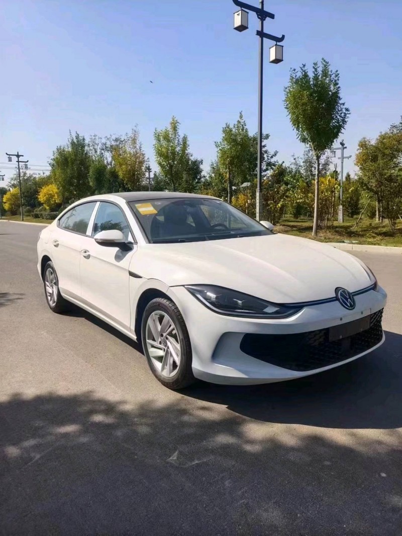 邯郸22年大众凌渡2