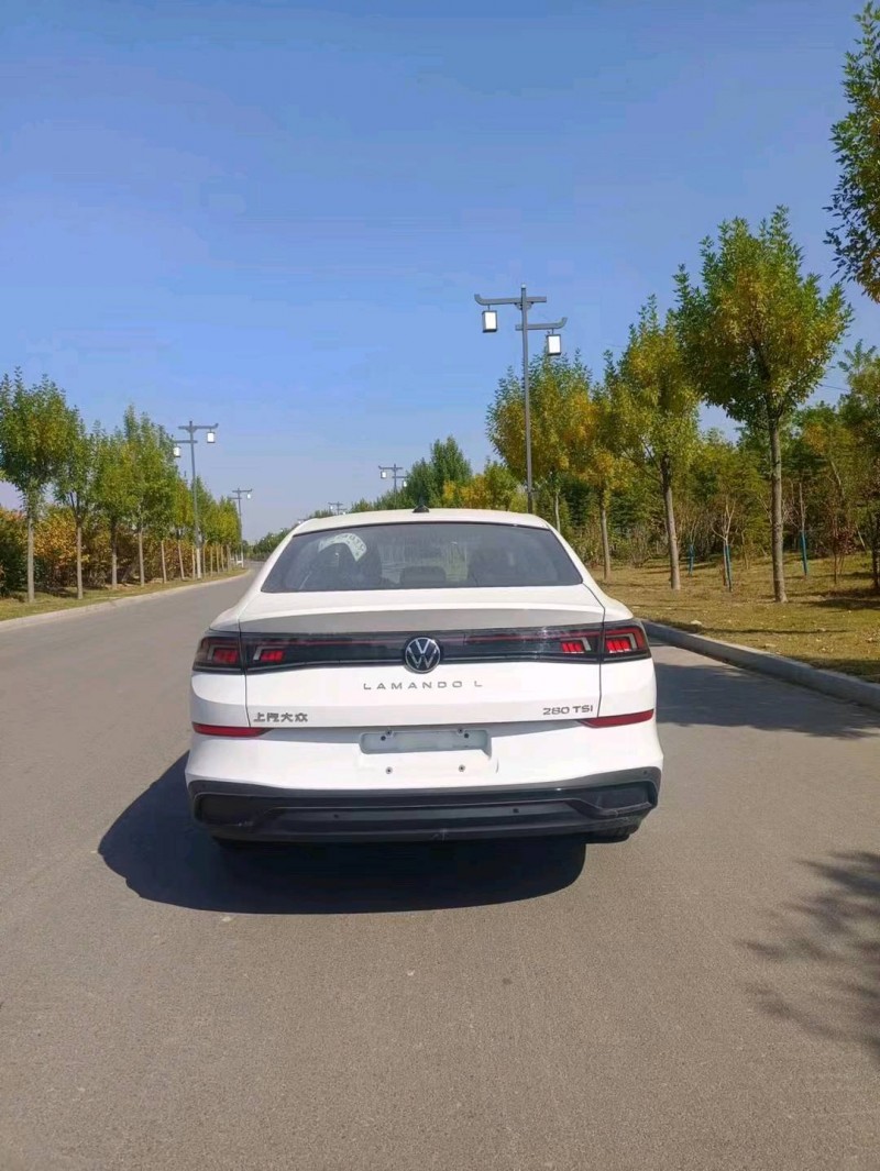 邯郸22年大众凌渡5