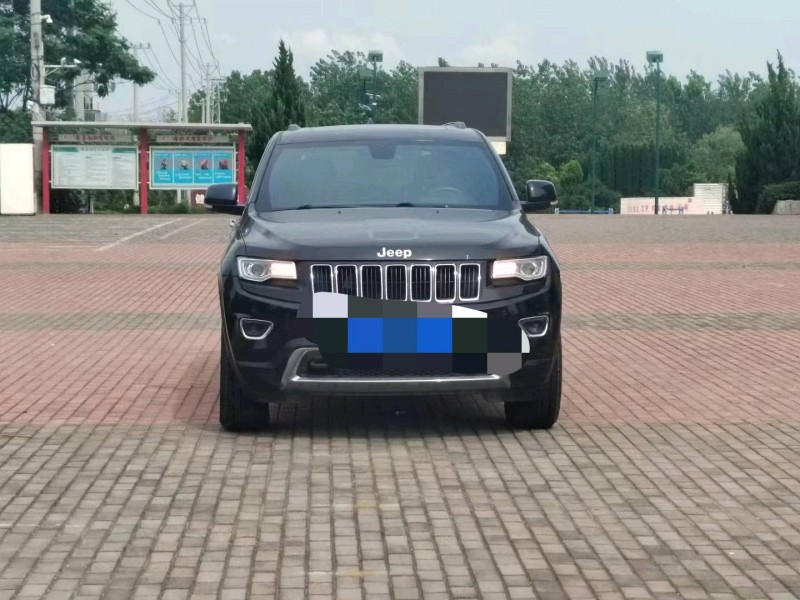 枣庄16年Jeep大切诺基1