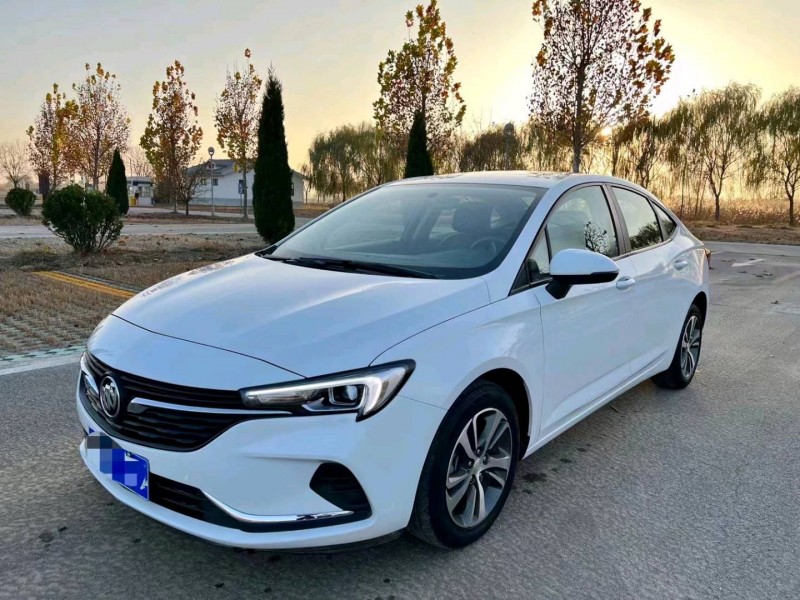 枣庄22年别克威朗2