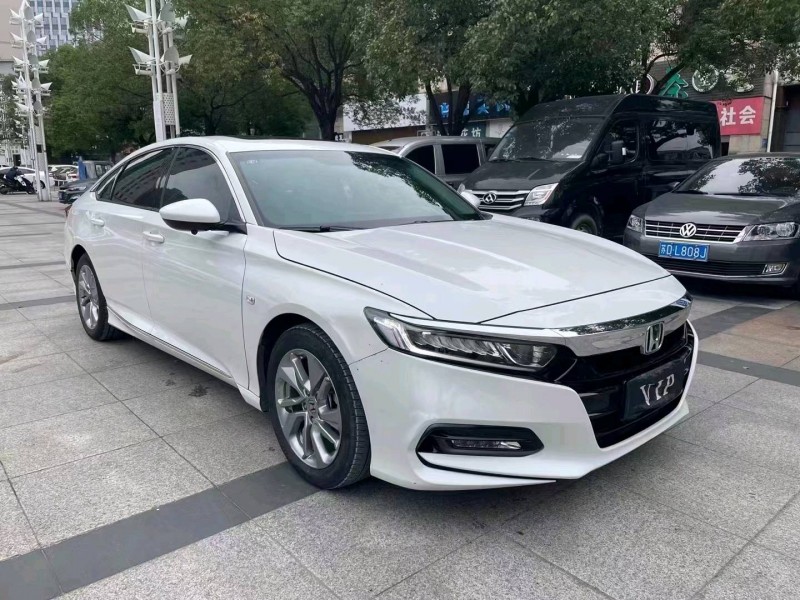 苏州18年本田雅阁2