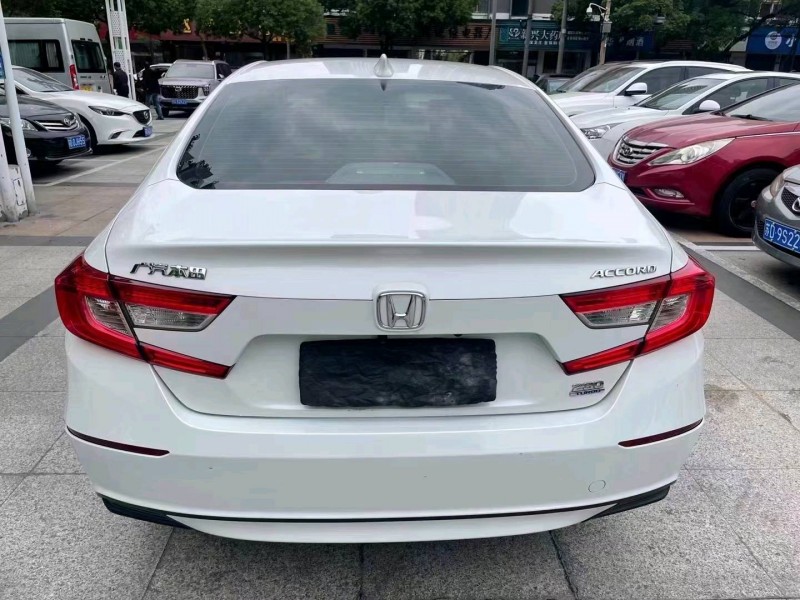 苏州18年本田雅阁5