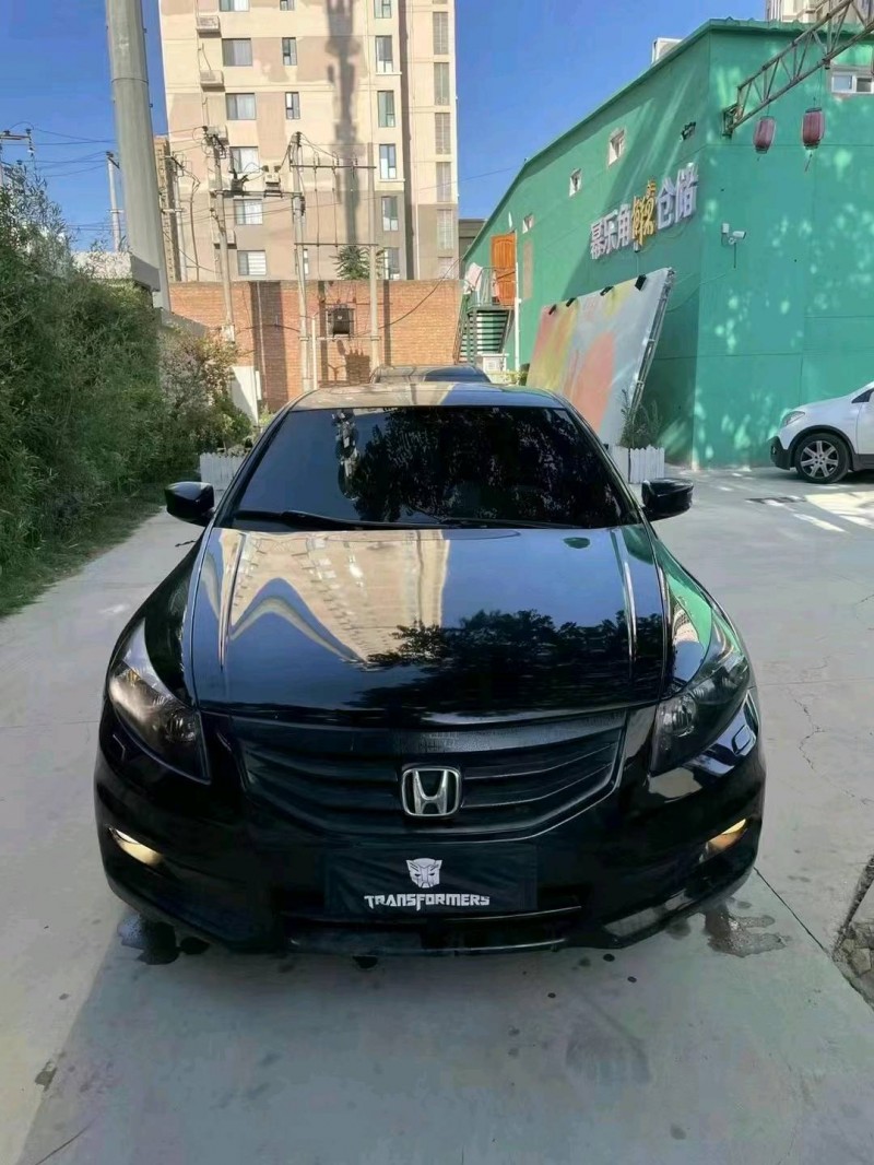 石家庄12年本田雅阁1