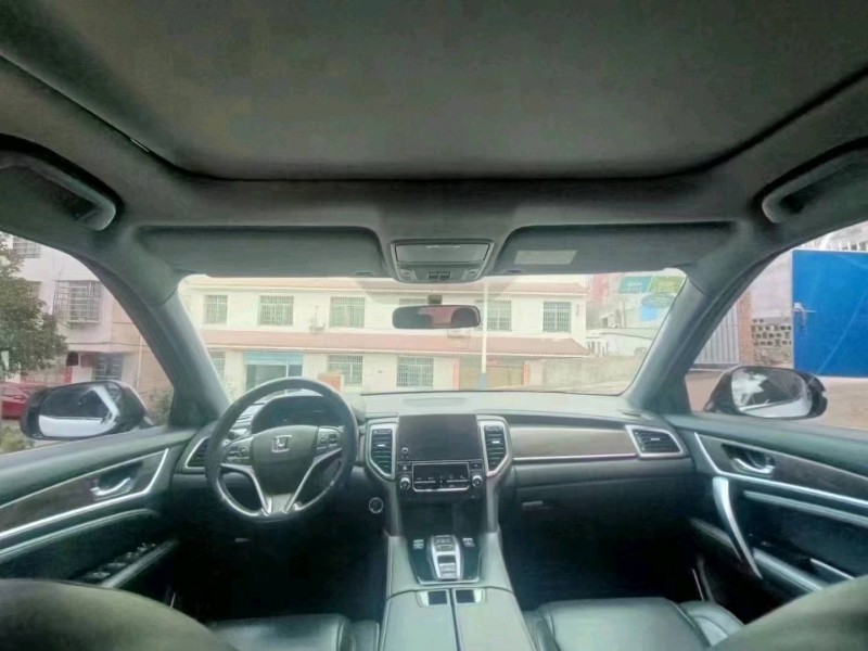 枣庄17年本田URV1