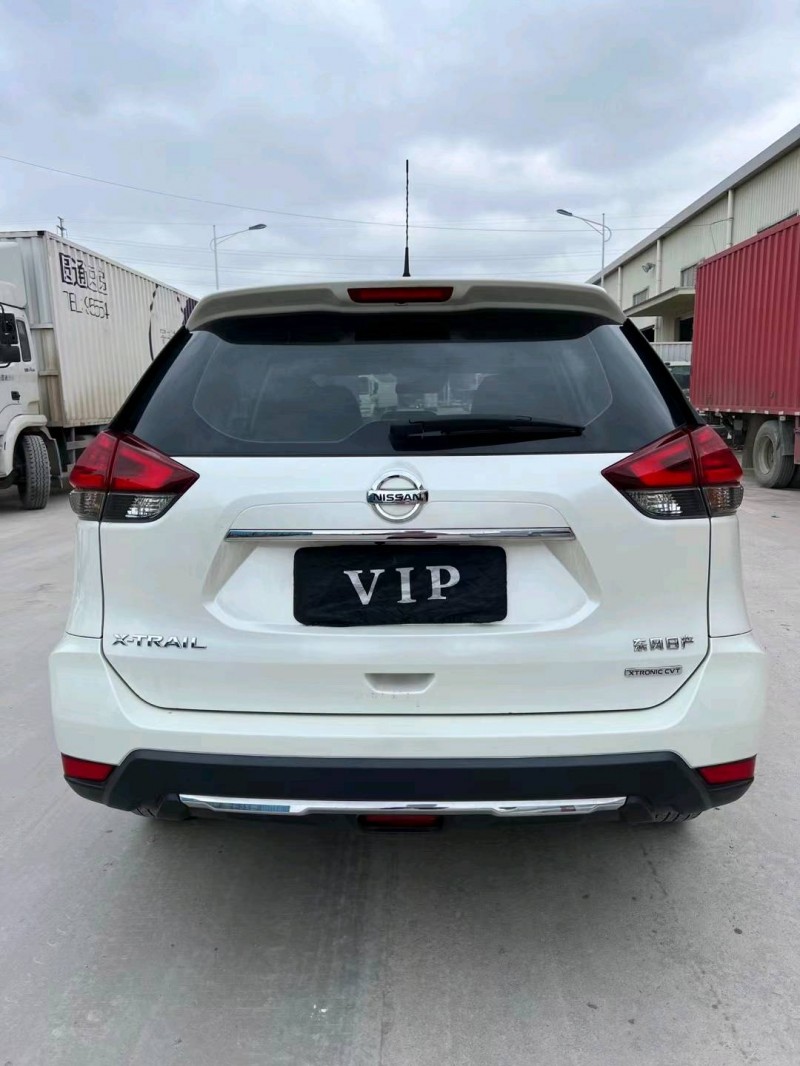 东莞20年日产奇骏8