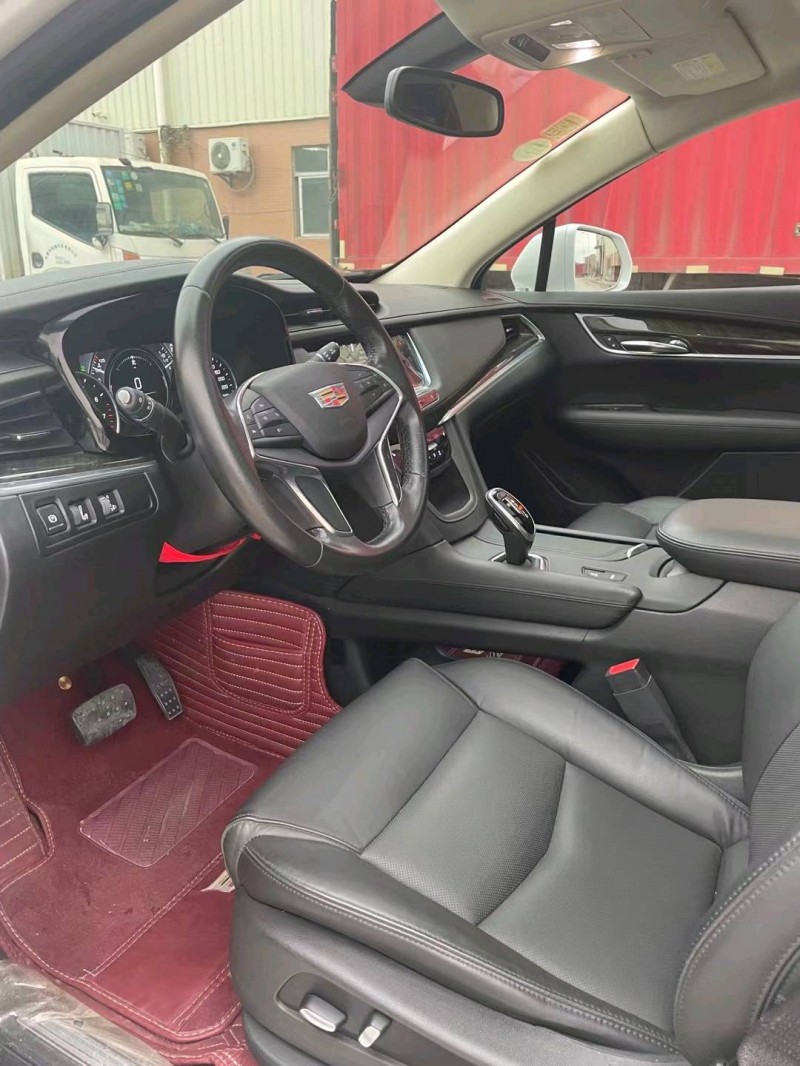 东莞17年凯迪拉克XT55