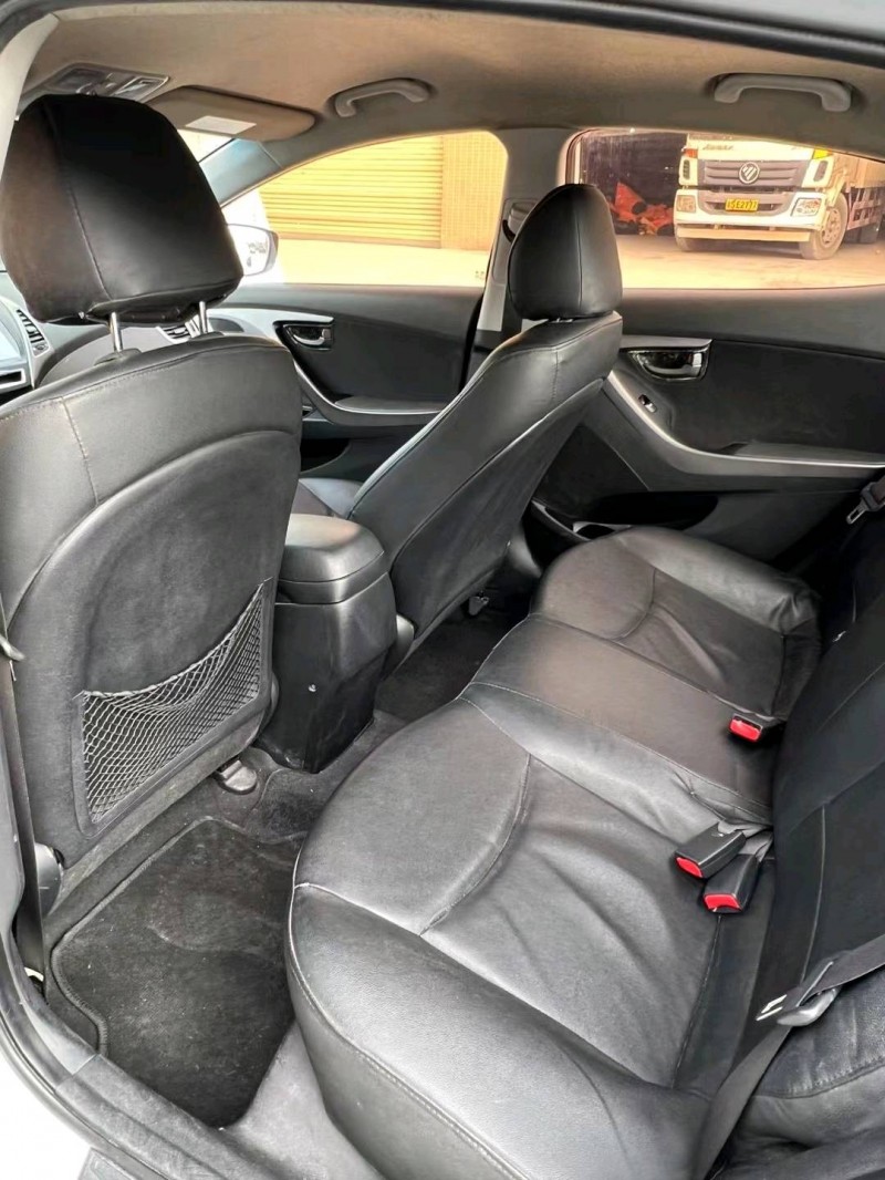 东莞16年现代朗动5