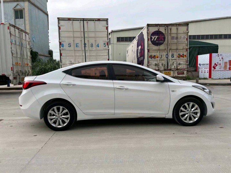 东莞16年现代朗动7