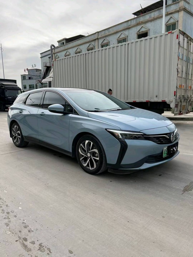 东莞21年别克微蓝3