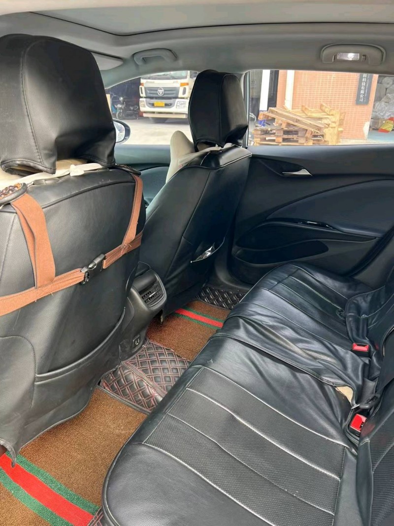 东莞21年别克微蓝5