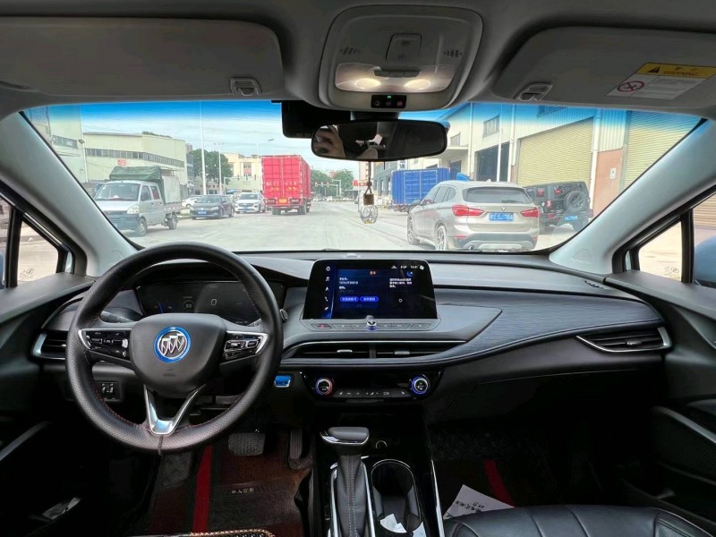 东莞21年别克微蓝4