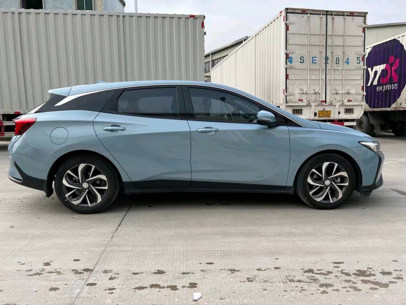 东莞21年别克微蓝8