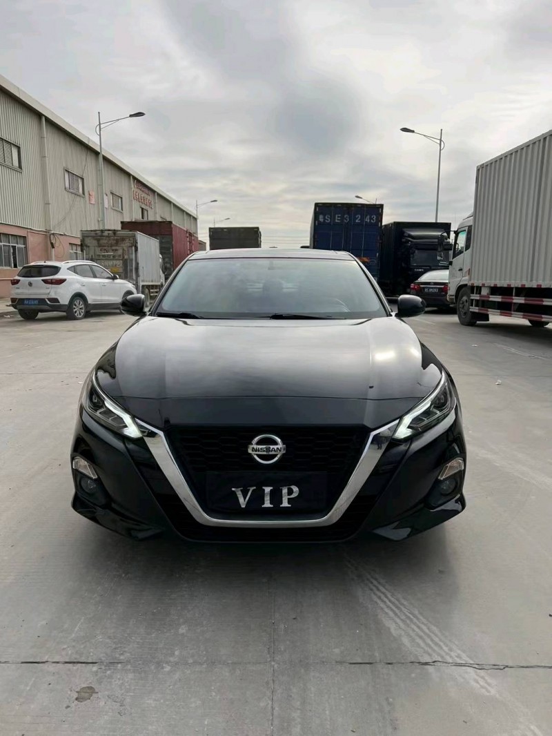 东莞20年日产天籁1