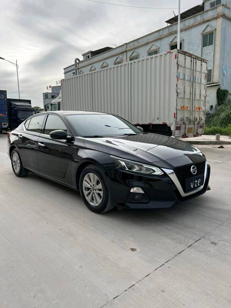 东莞20年日产天籁2