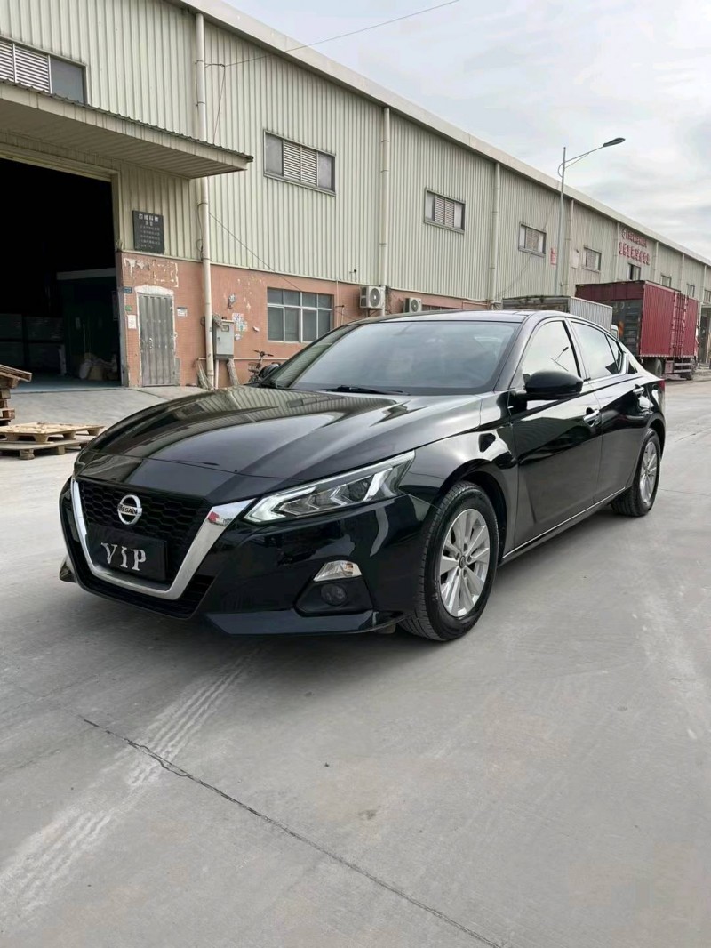 东莞20年日产天籁3