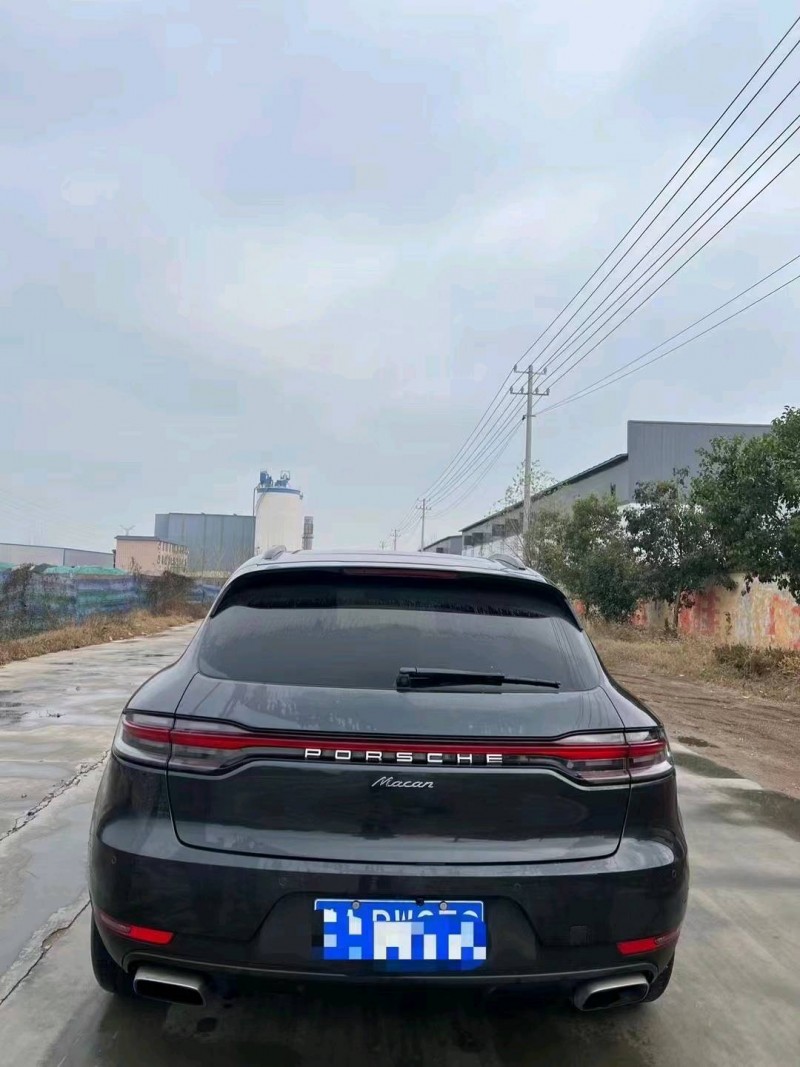 北京20年保时捷Macan3