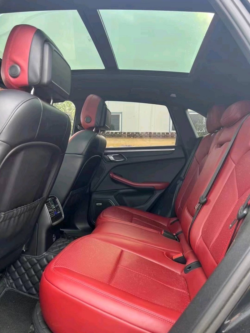 北京20年保时捷Macan4