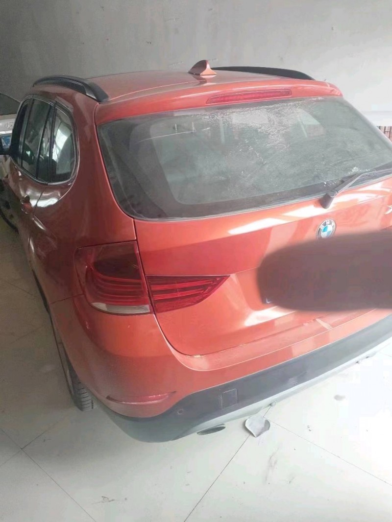 北京12年宝马X19